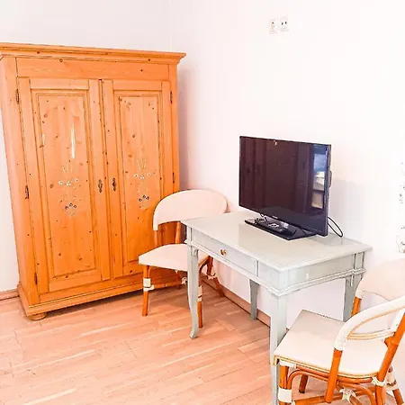 Kornmuehle Doppelzimmer Muehlenstein Apartament